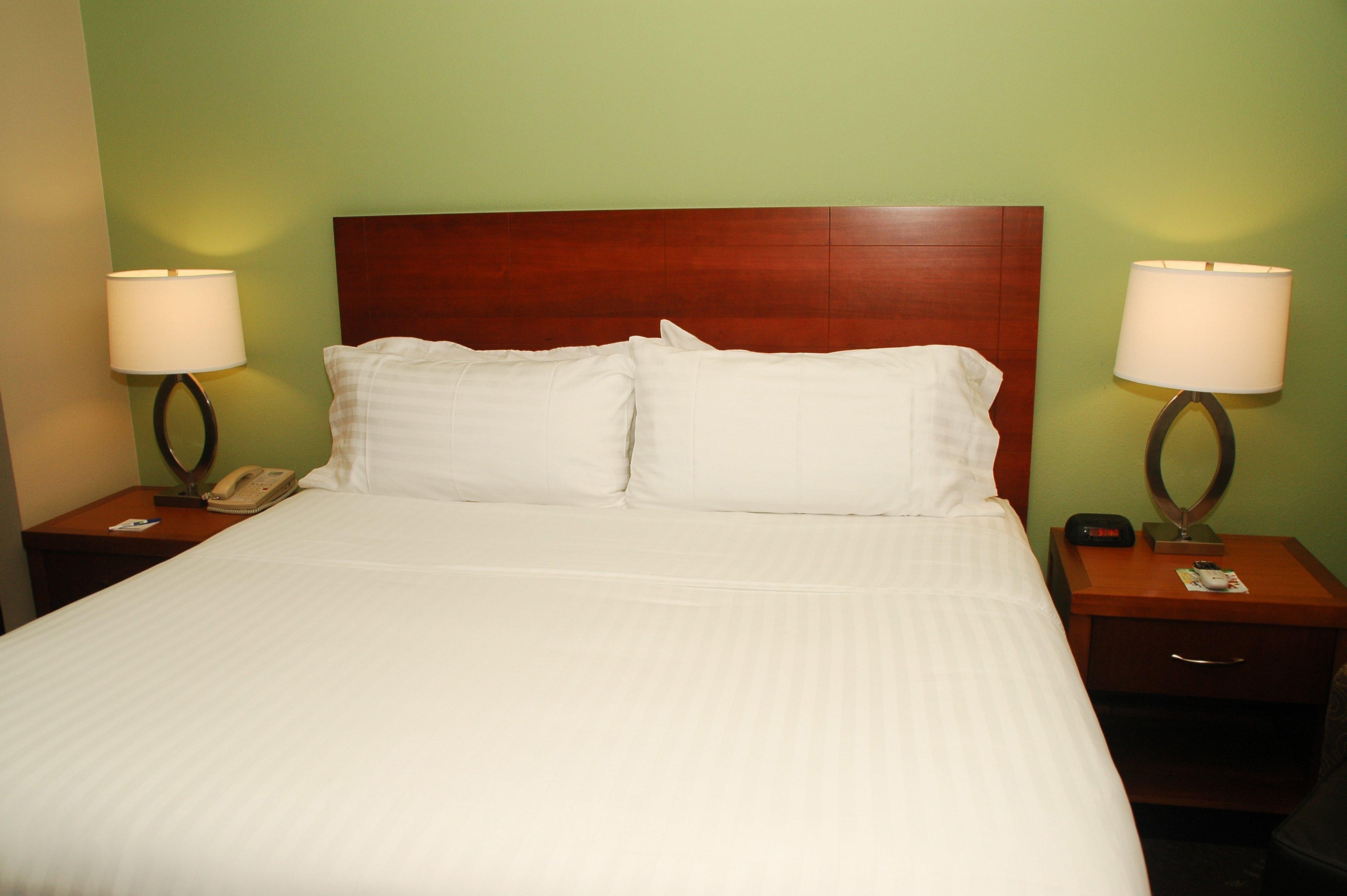 Holiday Inn Express Birmingham Irondale East By Ihg Exterior photo