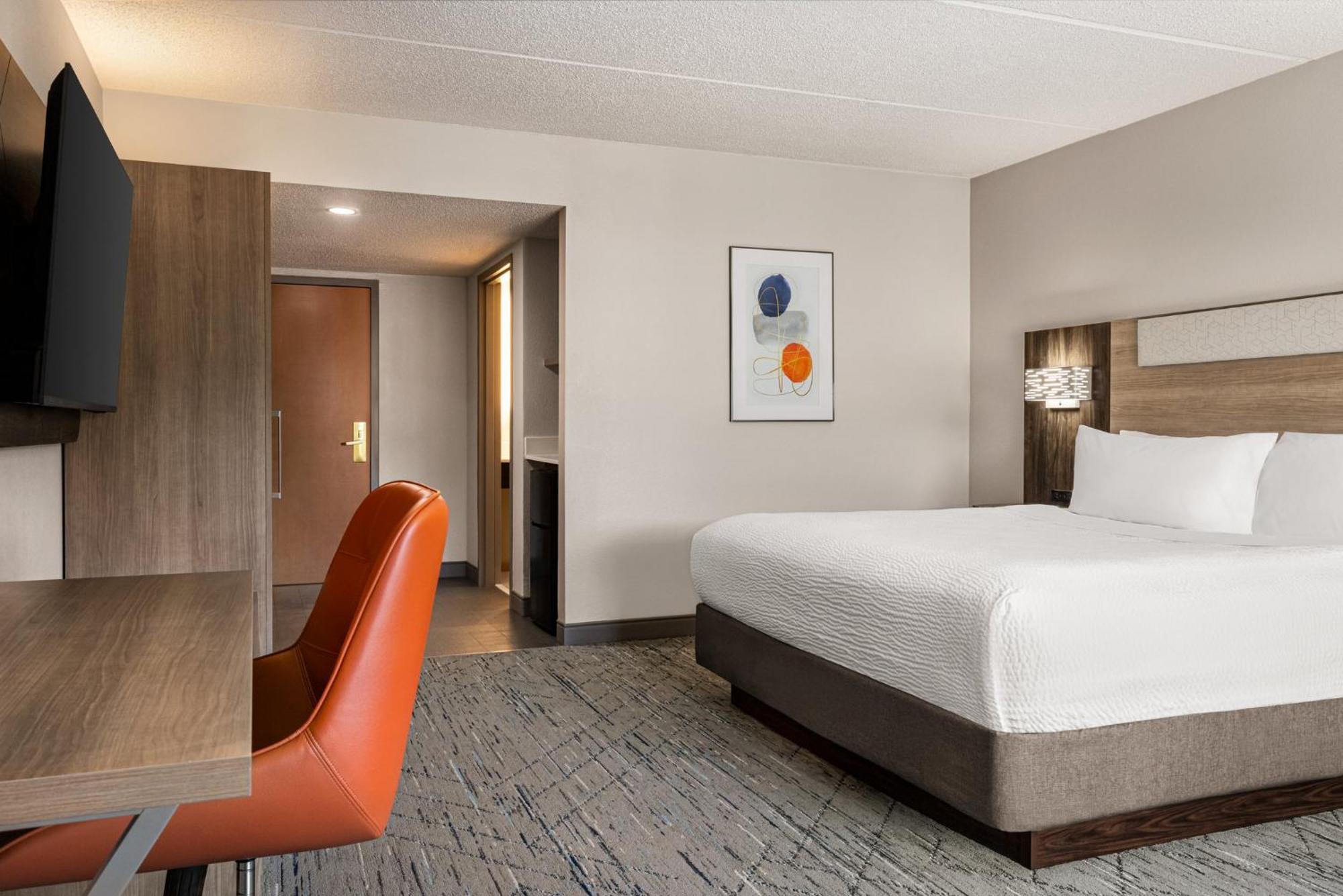 Holiday Inn Express Birmingham Irondale East By Ihg Exterior photo