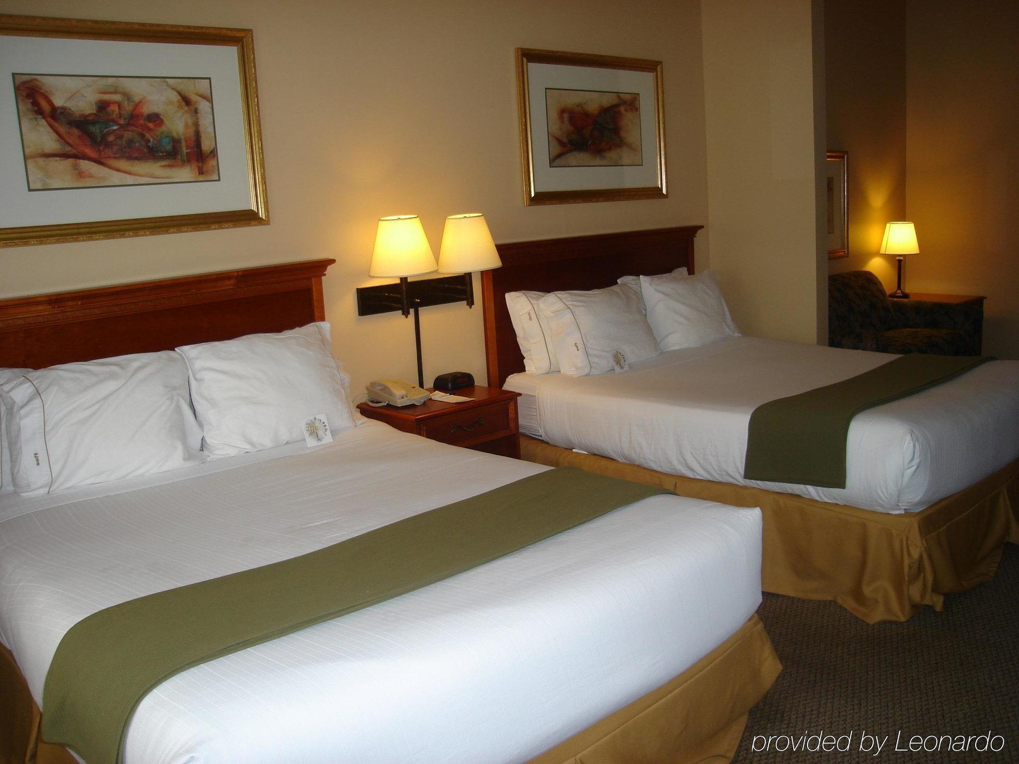 Holiday Inn Express Birmingham Irondale East By Ihg Exterior photo